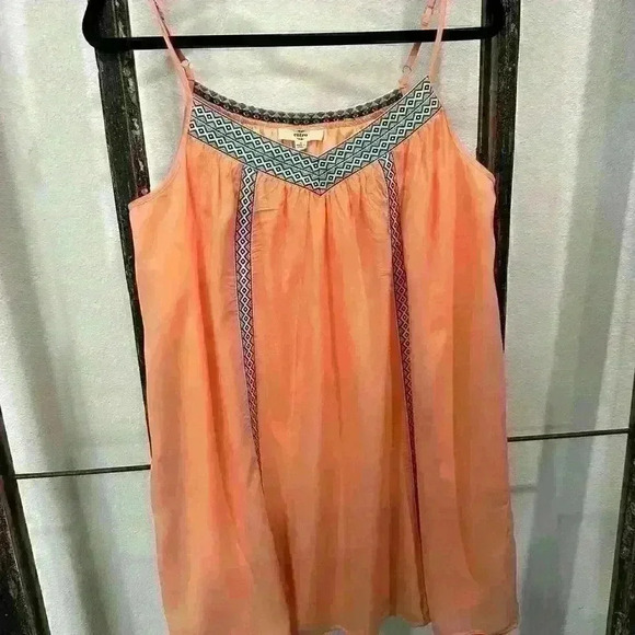 Dresses & Skirts - entro dress